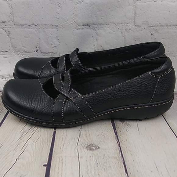 Clarks Shoes - Clarks Bendable s Black Leather Loafers shoes 8 M